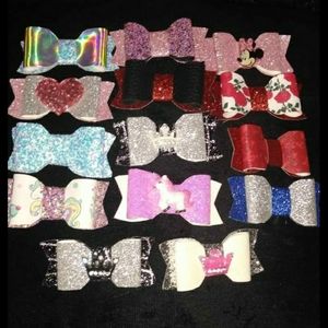 Custom hairbows🦄🌈🤩🌺🌺